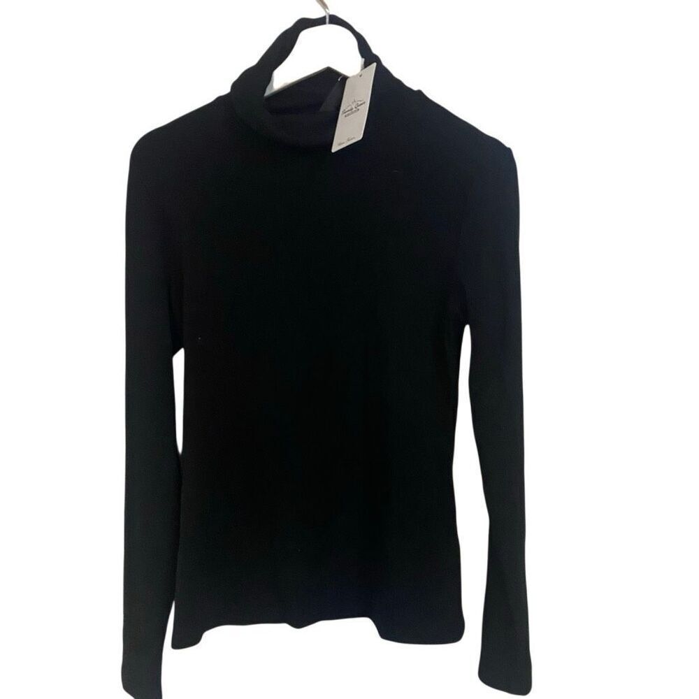 NWT trendy queen black turtle neck